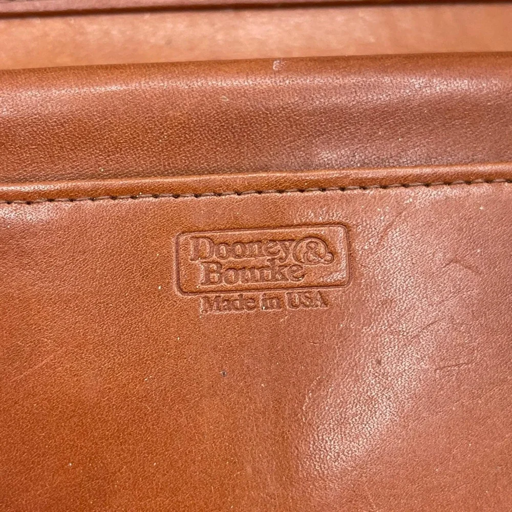 Dooney & Bourke Vintage All Weather Leather Wallet Women Tan Brown Trifold